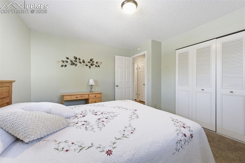 Image 19 of 45: Bedroom