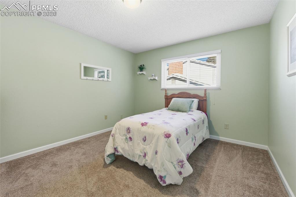 Image 23 of 45: Bedroom