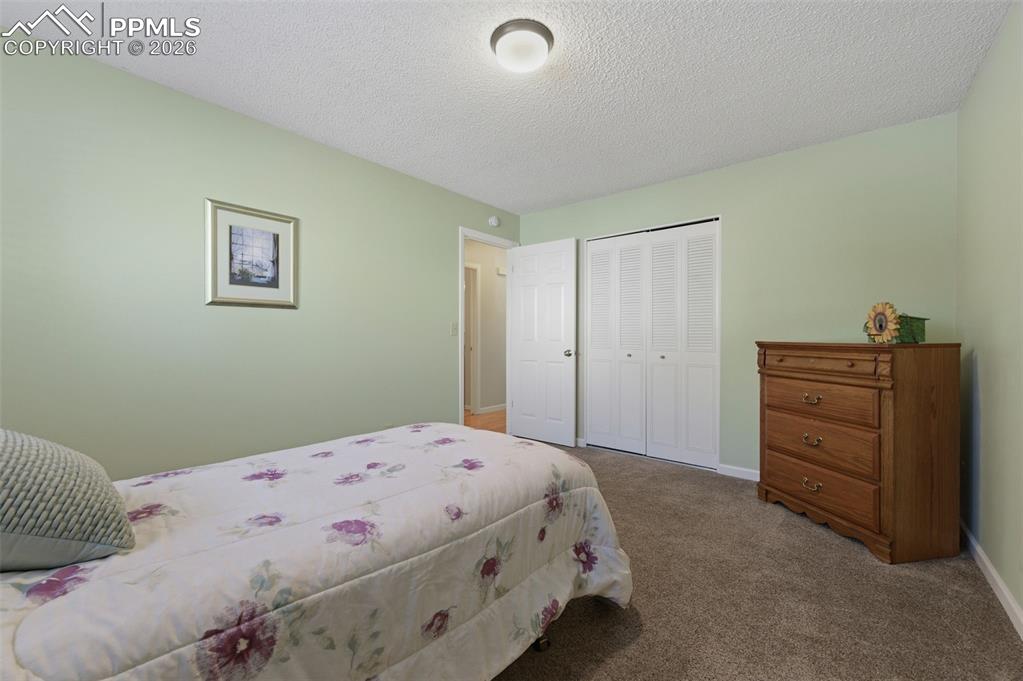 Image 24 of 45: Bedroom