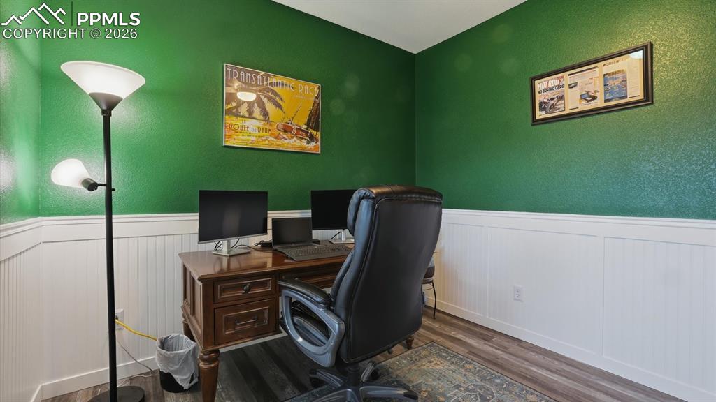 Image 25 of 50: No Description Available