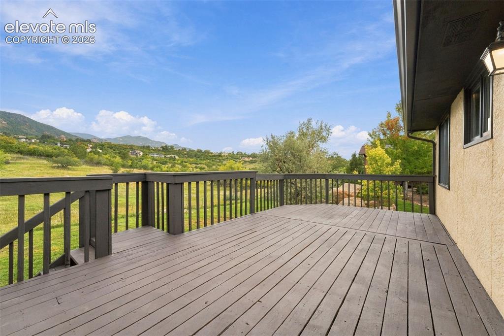 Image 44 of 49: Deck