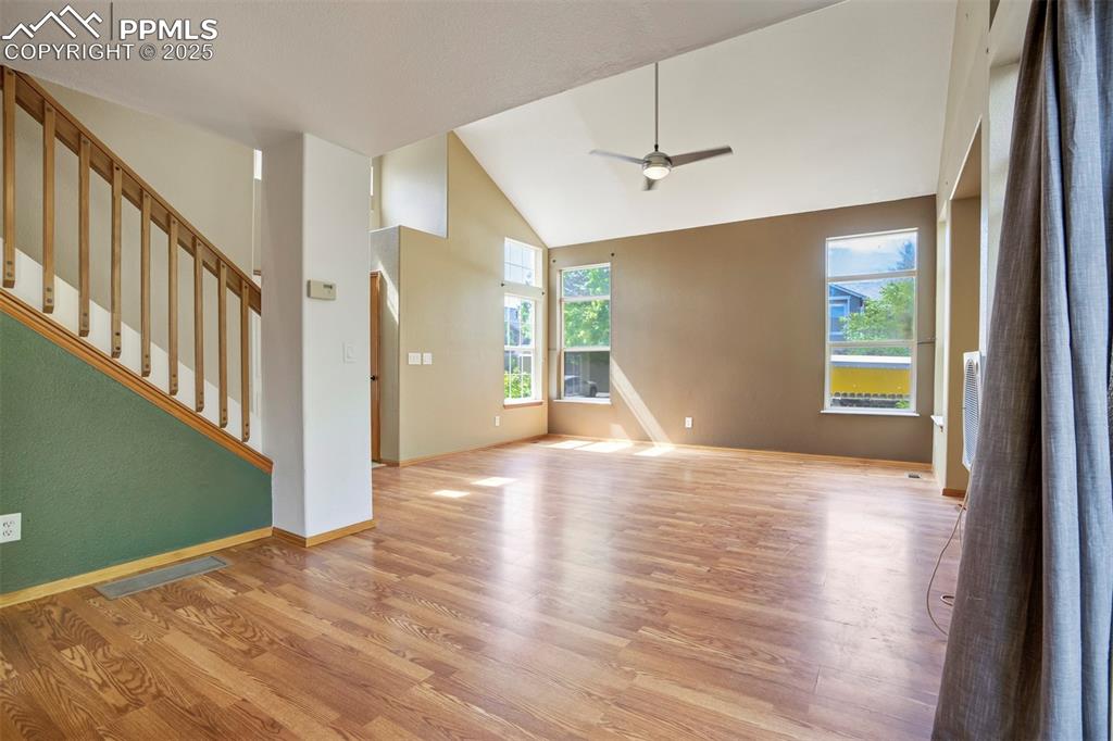 Image 11 of 28: Living Room