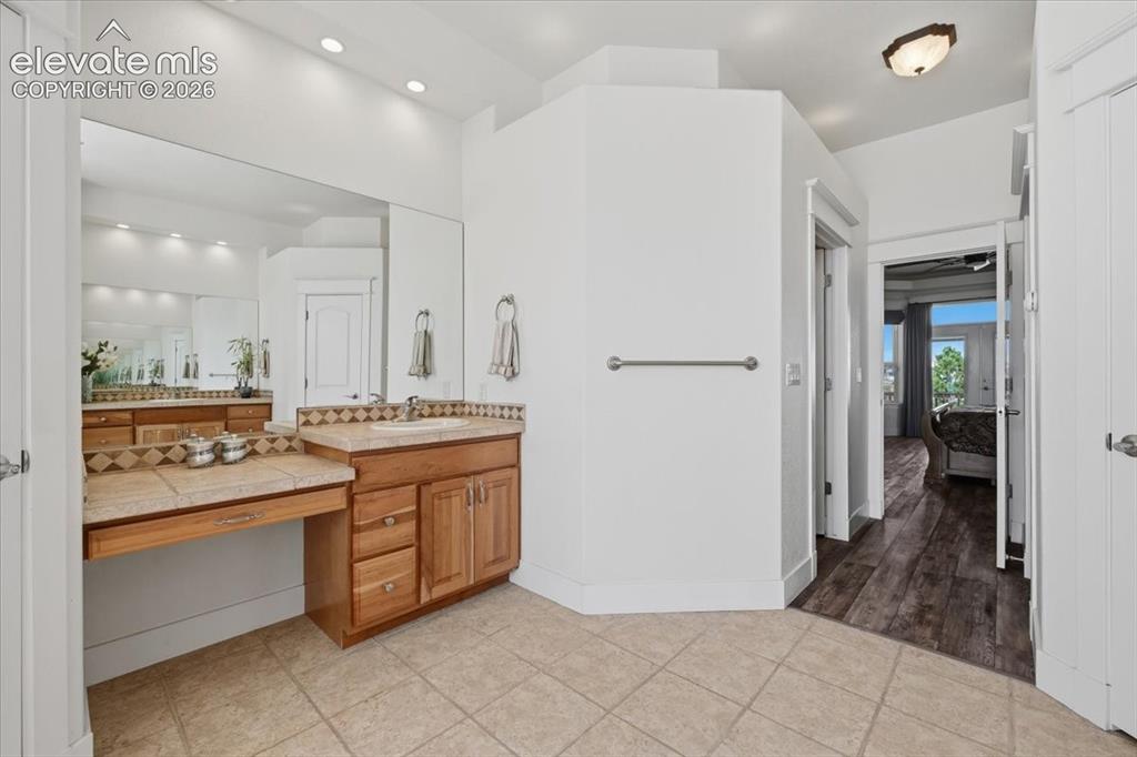 Image 27 of 50: Master Bathroom