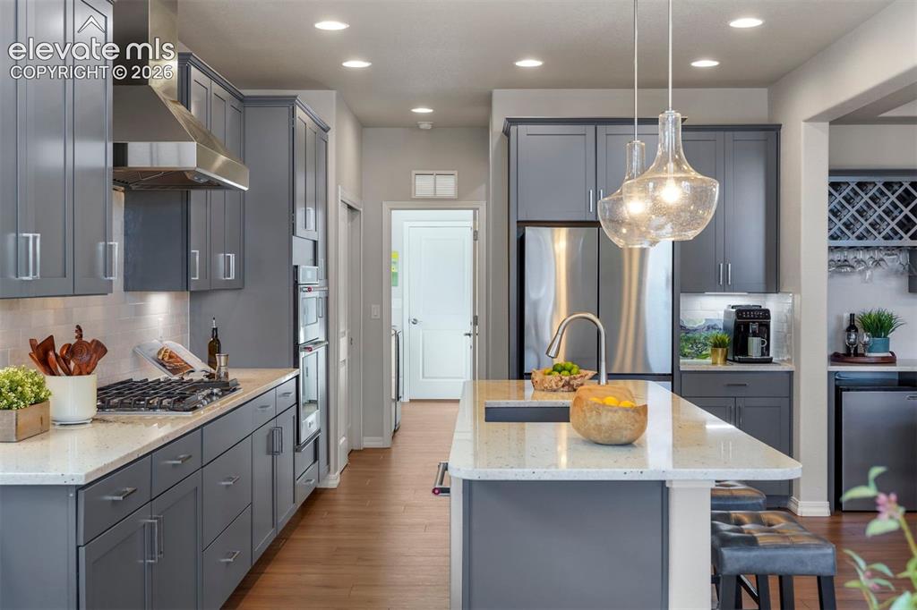 Image 12 of 43: Kitchen