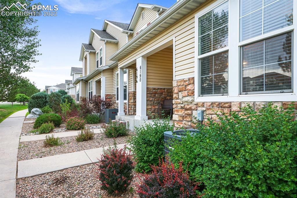 Listing 3874872, Image 2 of 27