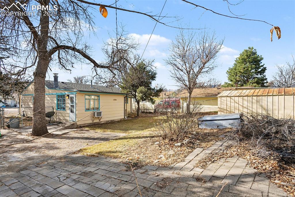 Image 15 of 19: Back of Home