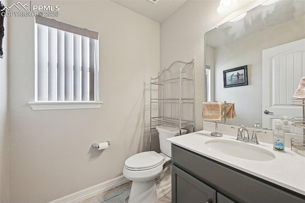 Image 41 of 48: Main floor half bath