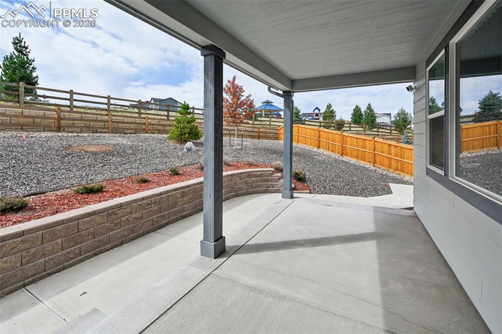 Image 45 of 48: Large covered patio #1