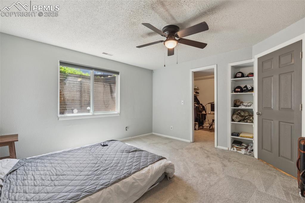 Image 19 of 30: Basement suite