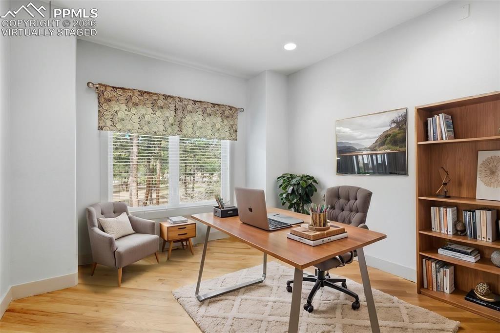 Image 28 of 50: Virtually Staged Office (3 office spaces in this home)