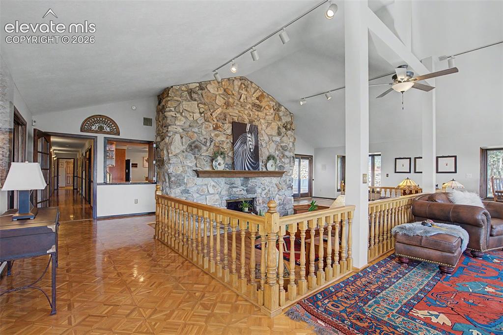 Image 13 of 50: Family Room