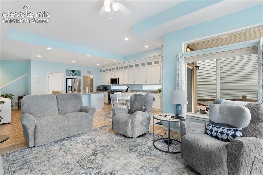 Image 6 of 25: Living Room