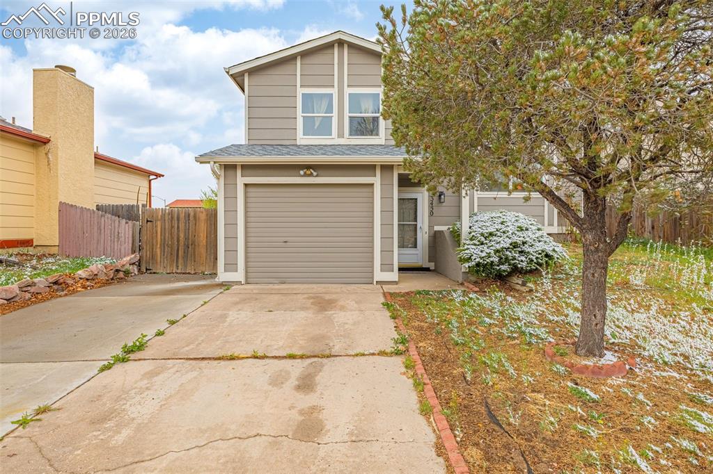 Image 3 of 29: Front of Structure