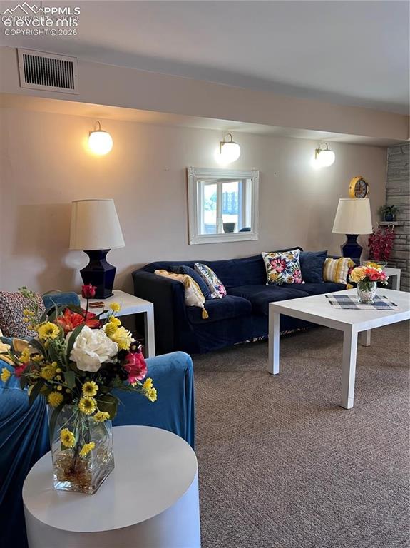 Image 15 of 24: Living Room