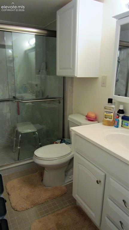 Image 9 of 24: Bathroom