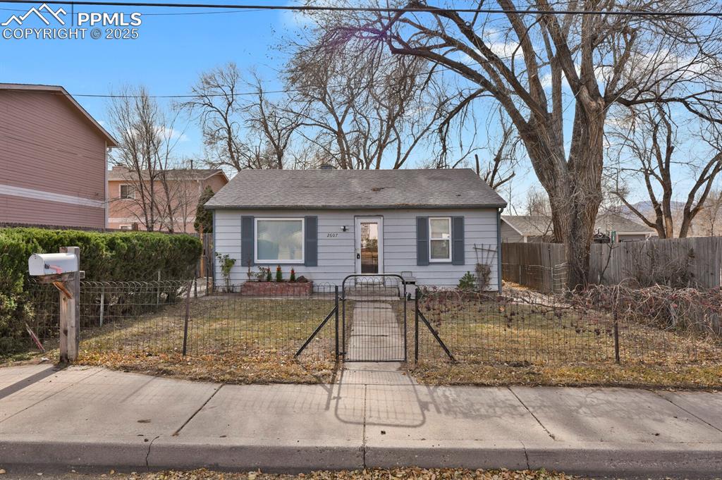 Image 4 of 4: Front of Structure