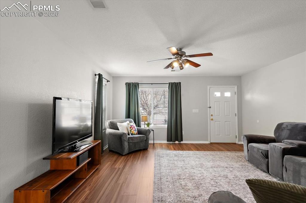 Image 2 of 22: Living Room