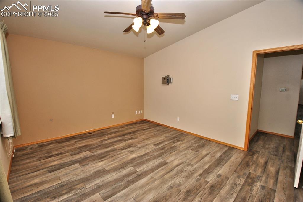 Image 17 of 32: Master Bedroom