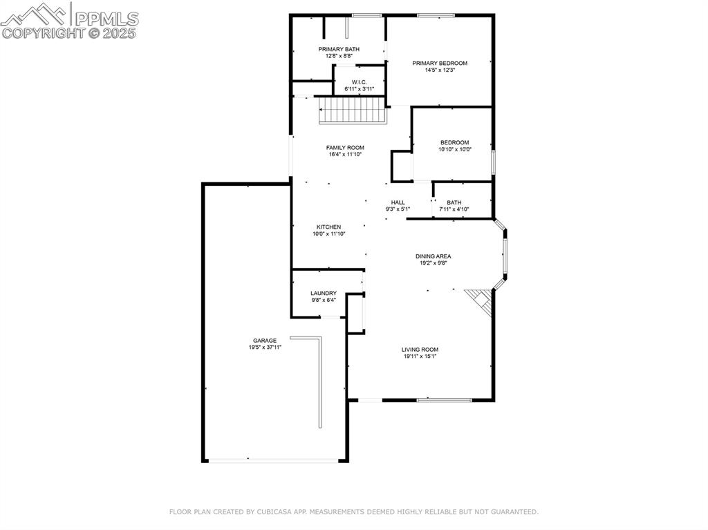 Image 30 of 32: Floor Plan