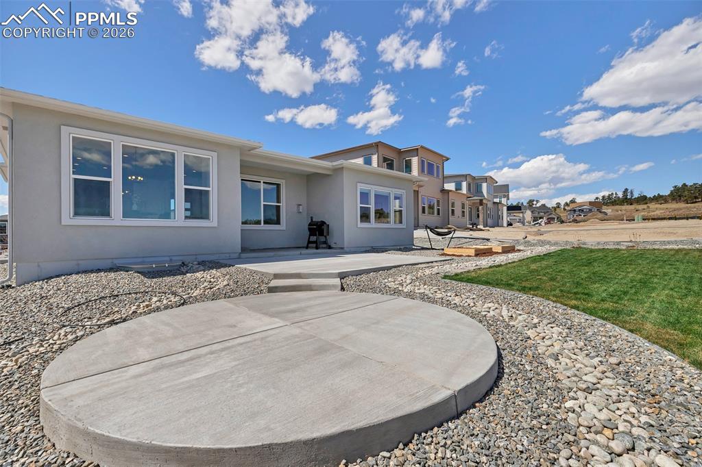 Image 37 of 43: Back of Structure