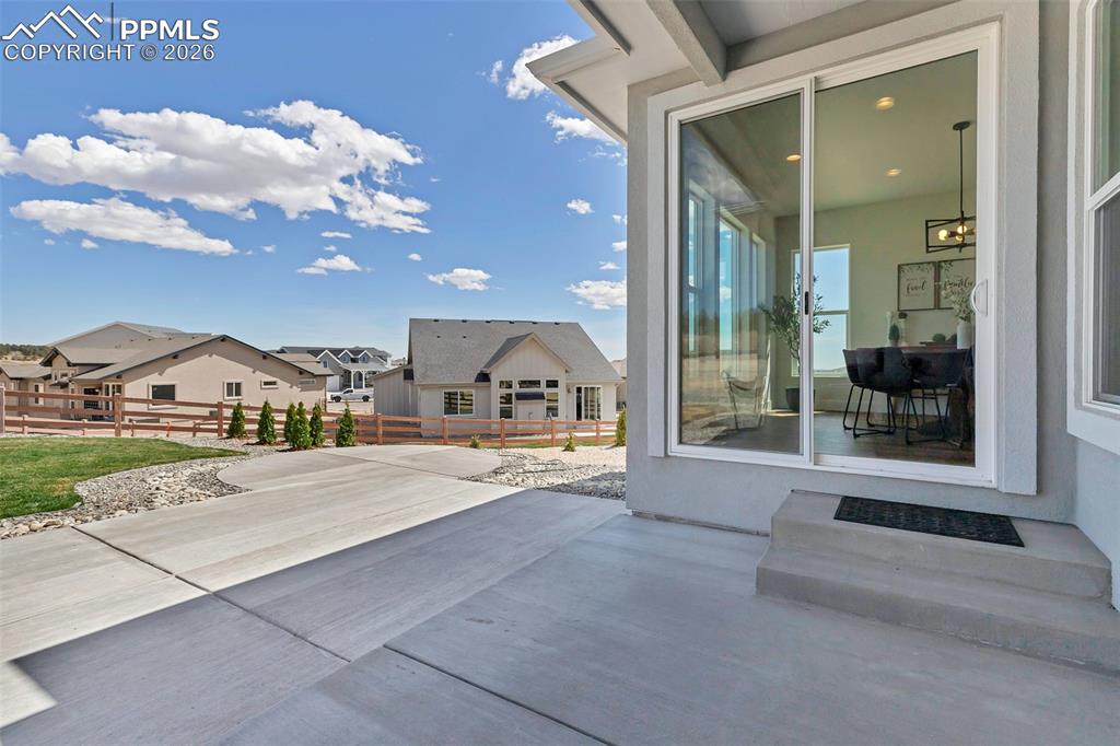 Image 40 of 43: Patio