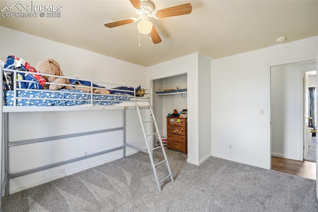 Image 19 of 41: Bedroom