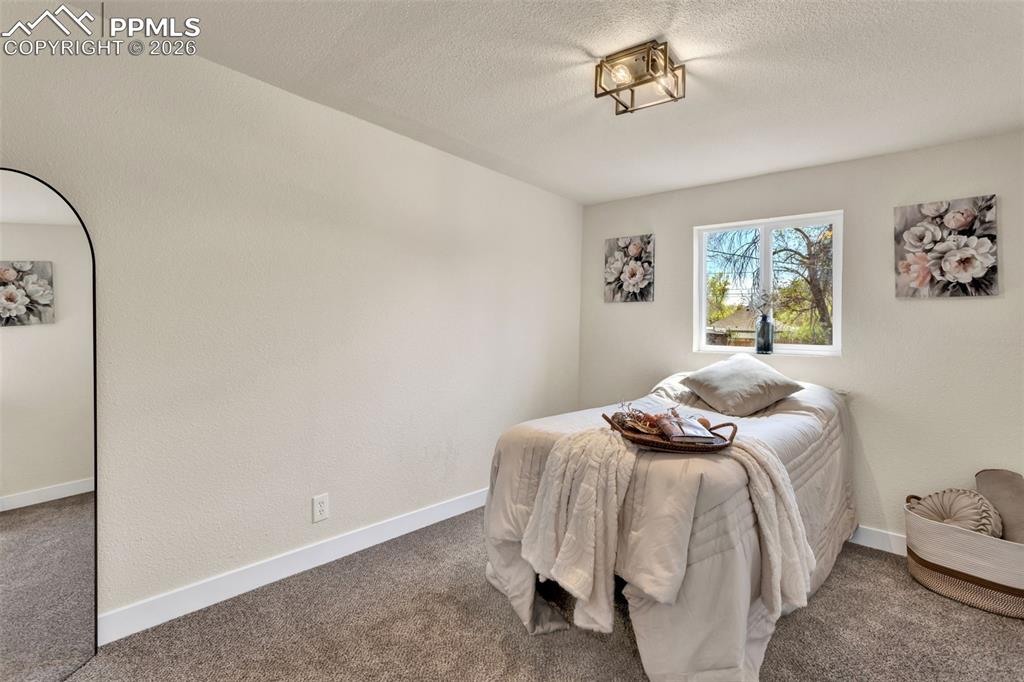 Image 15 of 22: Bedroom