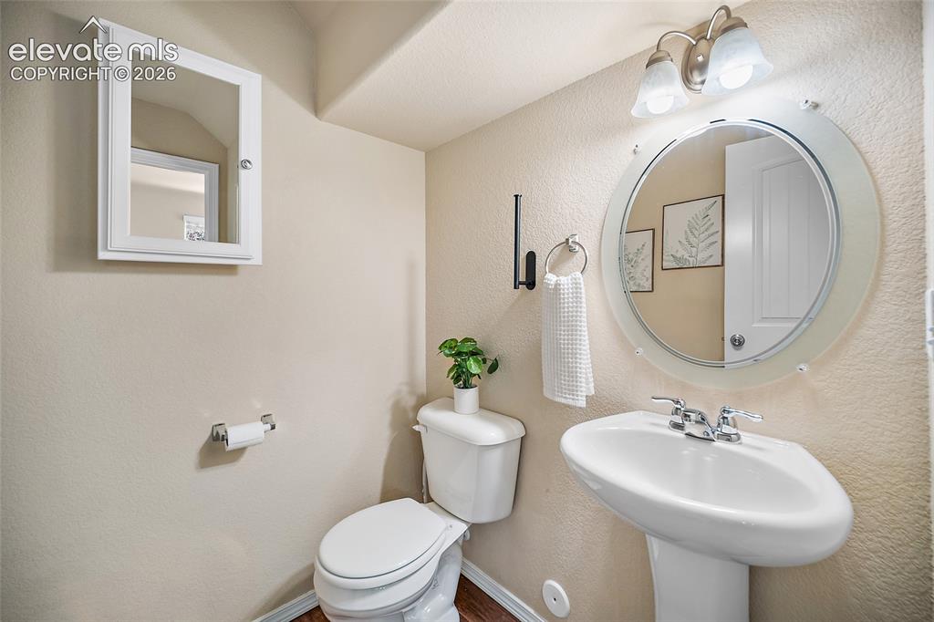 Image 10 of 29: Main Level Bath