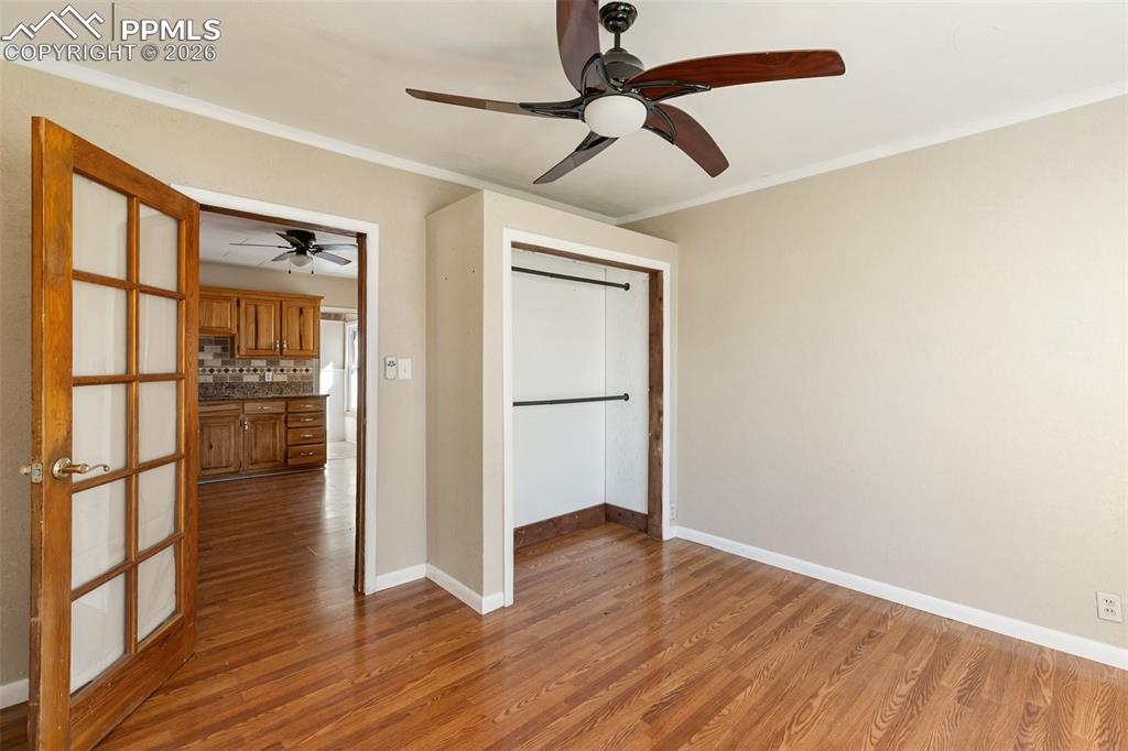 Image 30 of 45: Bedroom