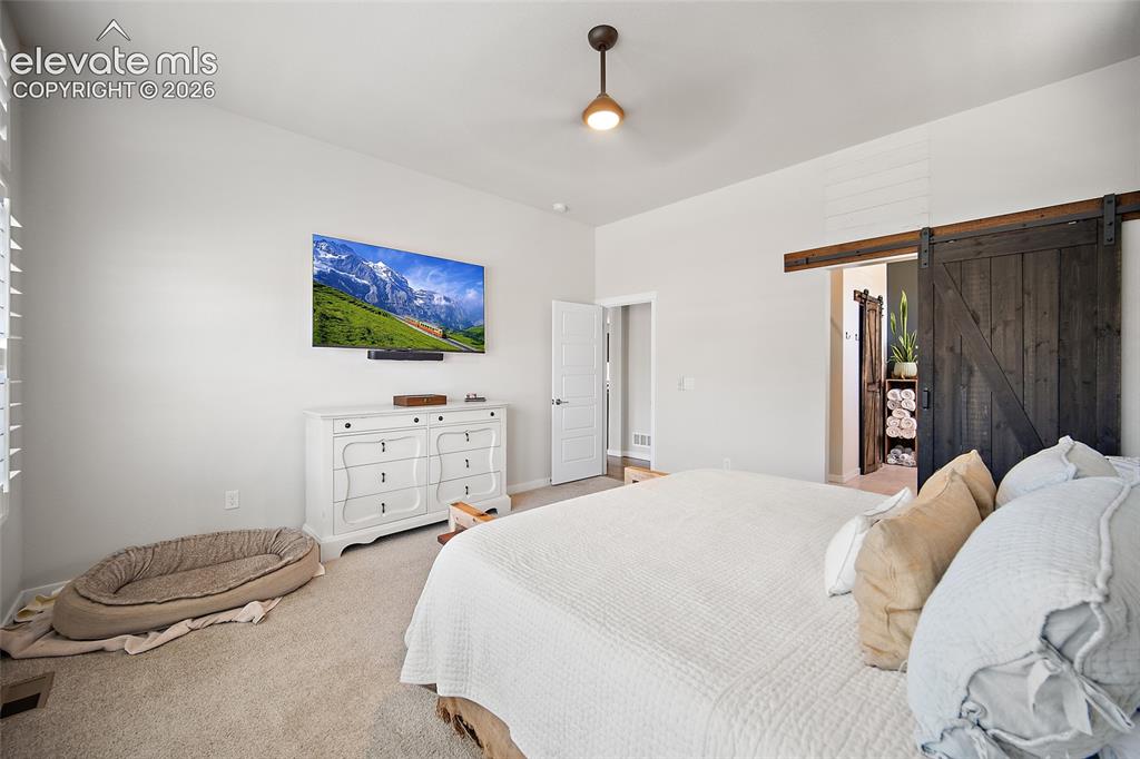 Image 14 of 42: Master Bedroom