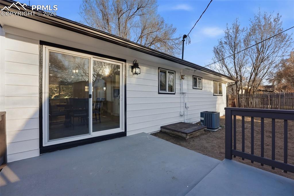 Image 34 of 39: Patio