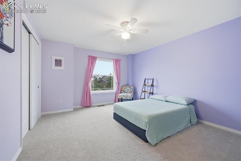 Image 30 of 50: Upper secondary bedroom