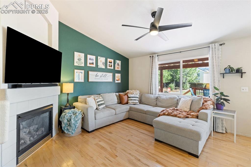 Image 8 of 35: Living Room