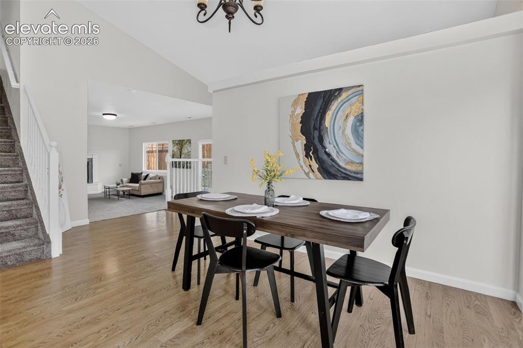 Image 13 of 43: Dining Area