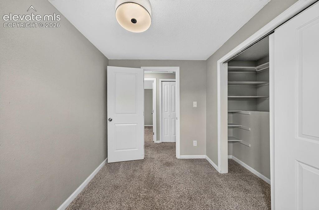 Image 33 of 48: Bedroom