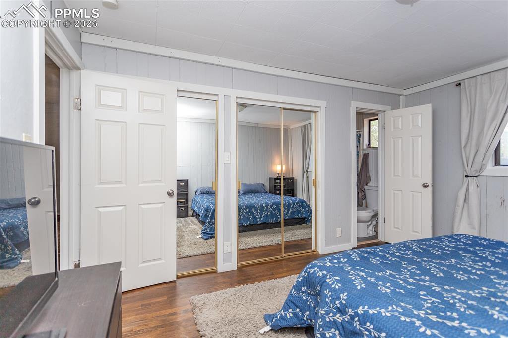 Image 19 of 34: Master Bedroom