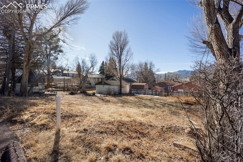 Image 4 of 21: Winter