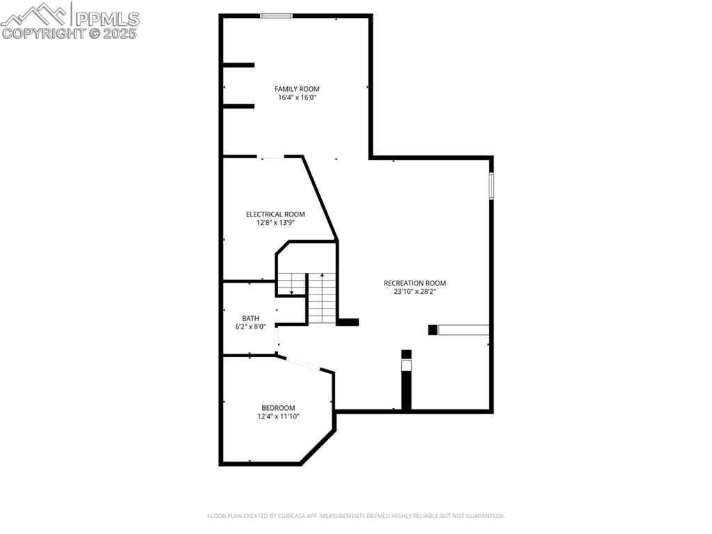Image 38 of 41: View of floor plan / room layout