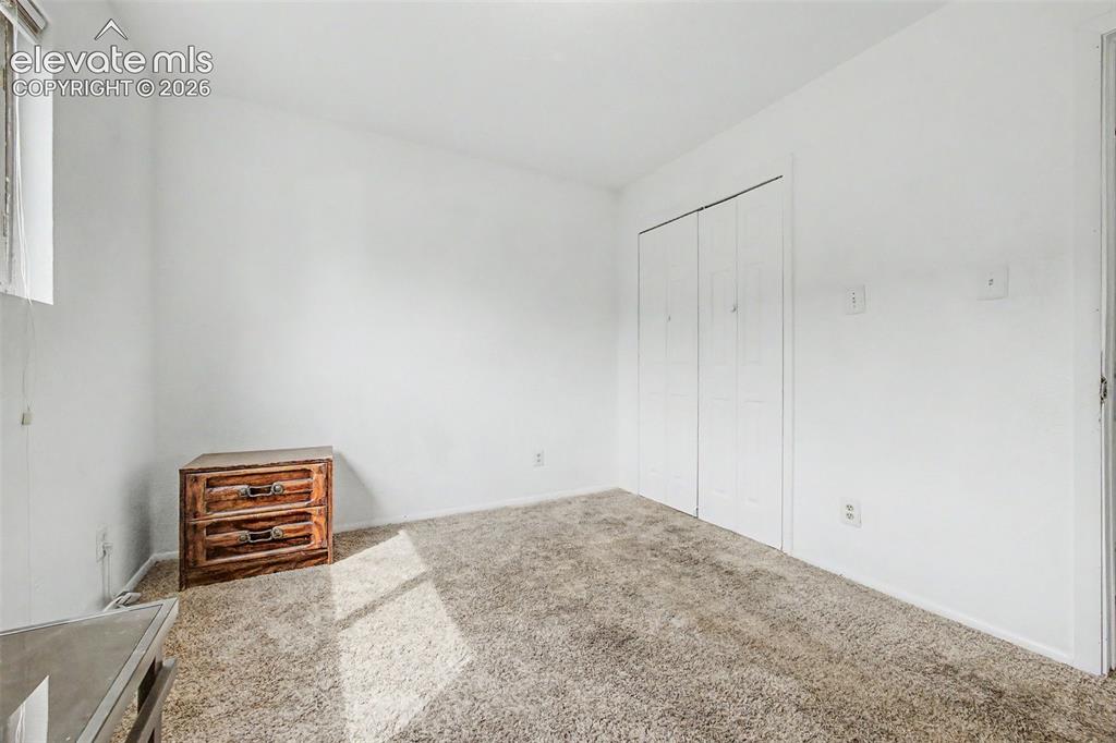 Image 27 of 31: Unit 4435 bedroom 1 Pic 1