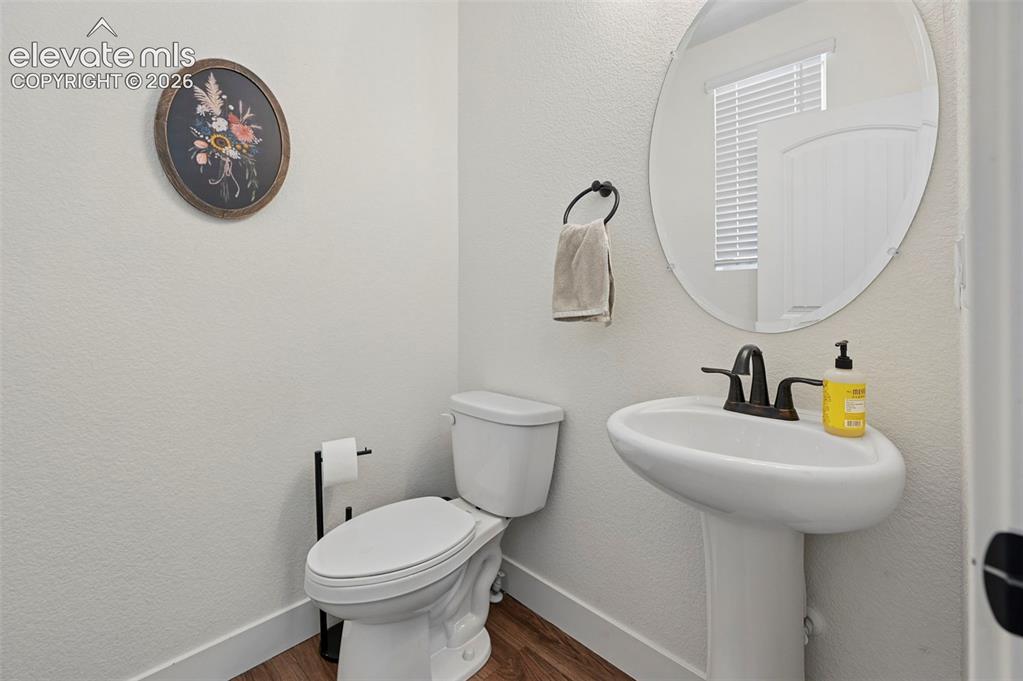Image 14 of 39: Bathroom