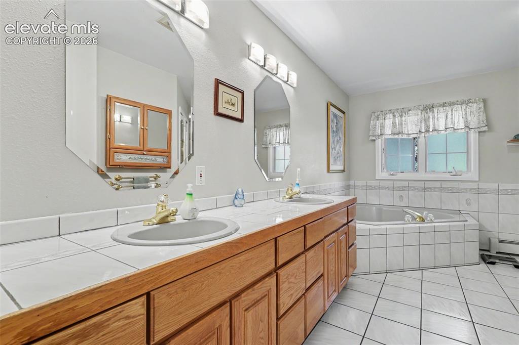 Image 21 of 50: Master Bathroom