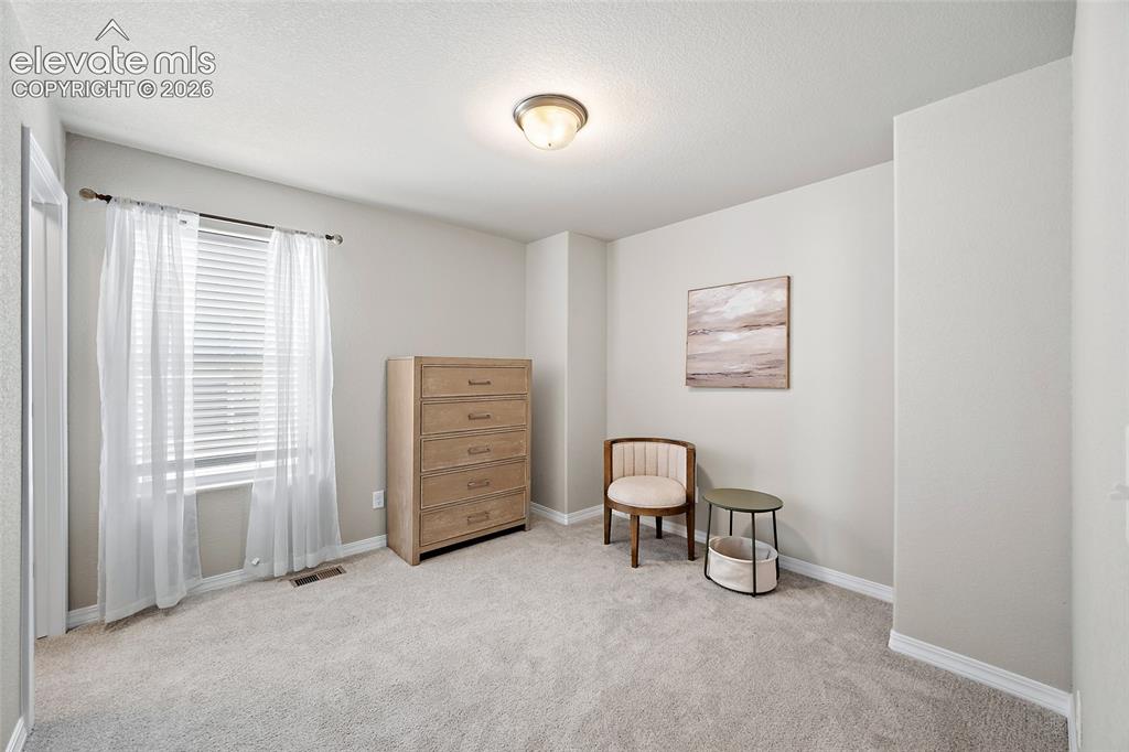 Image 19 of 29: Sitting Room