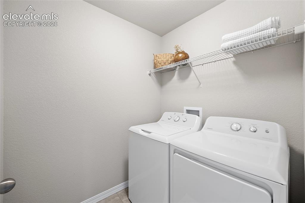 Image 21 of 29: Laundry