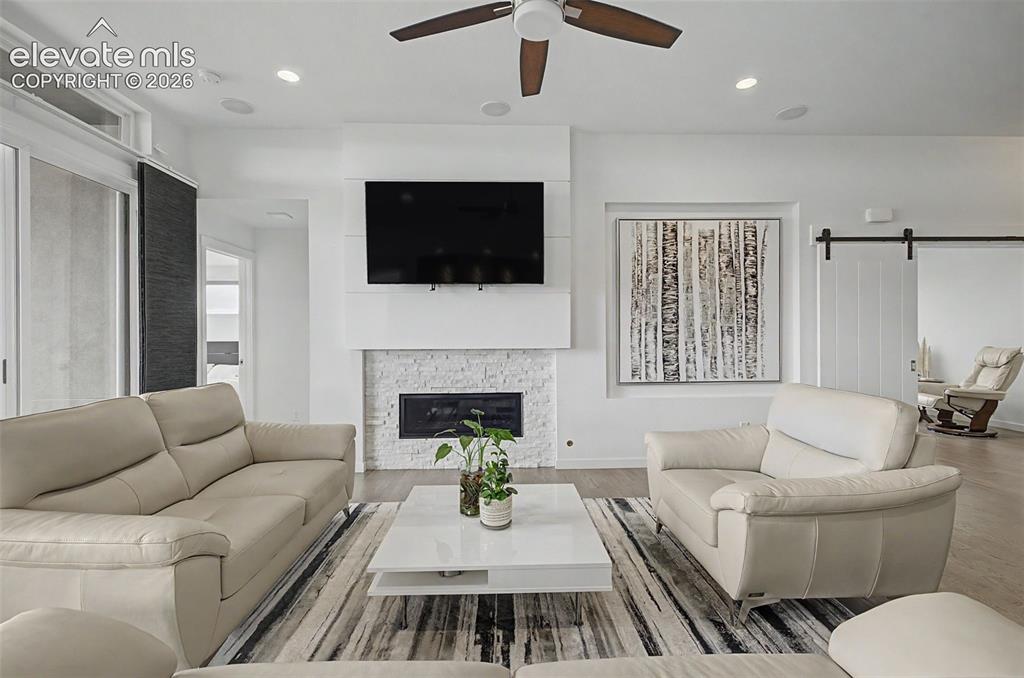 Image 12 of 50: Living Room
