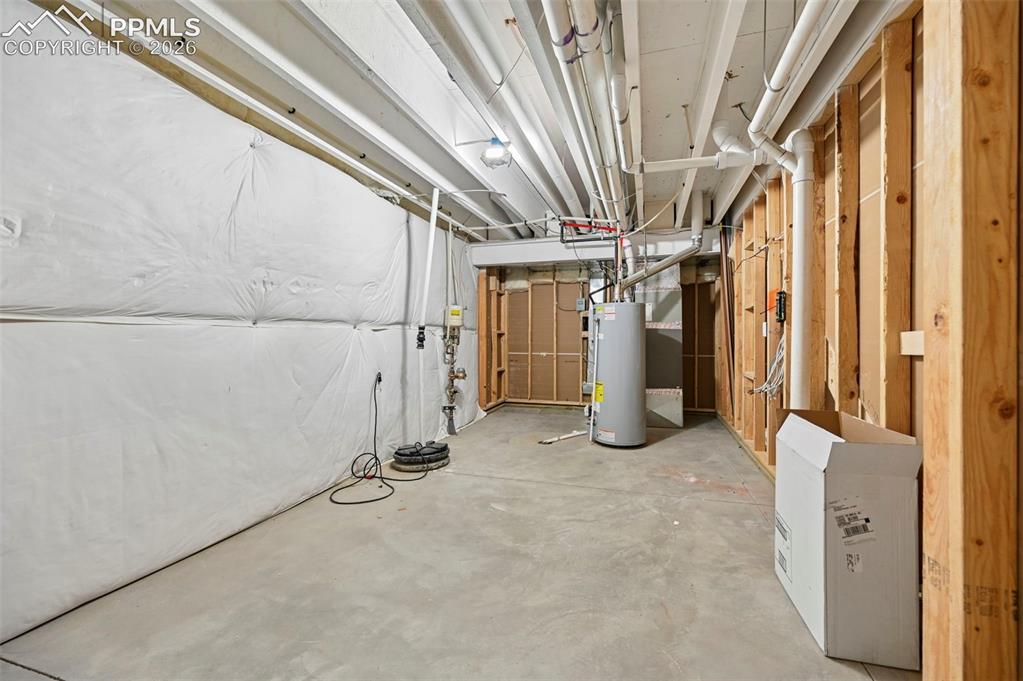 Image 34 of 47: Basement