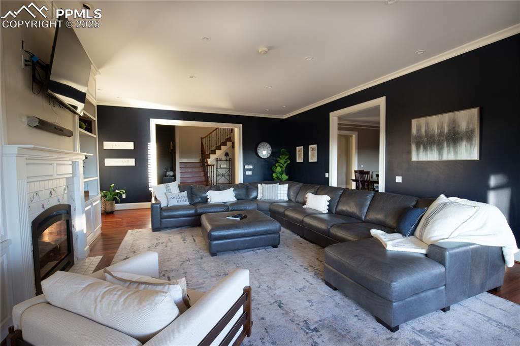 Image 12 of 38: Living Room