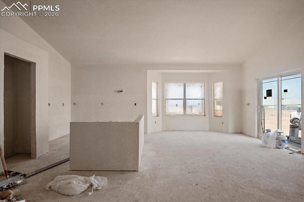 Image 5 of 18: Other