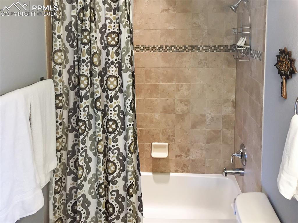 Image 21 of 40: No Description Available