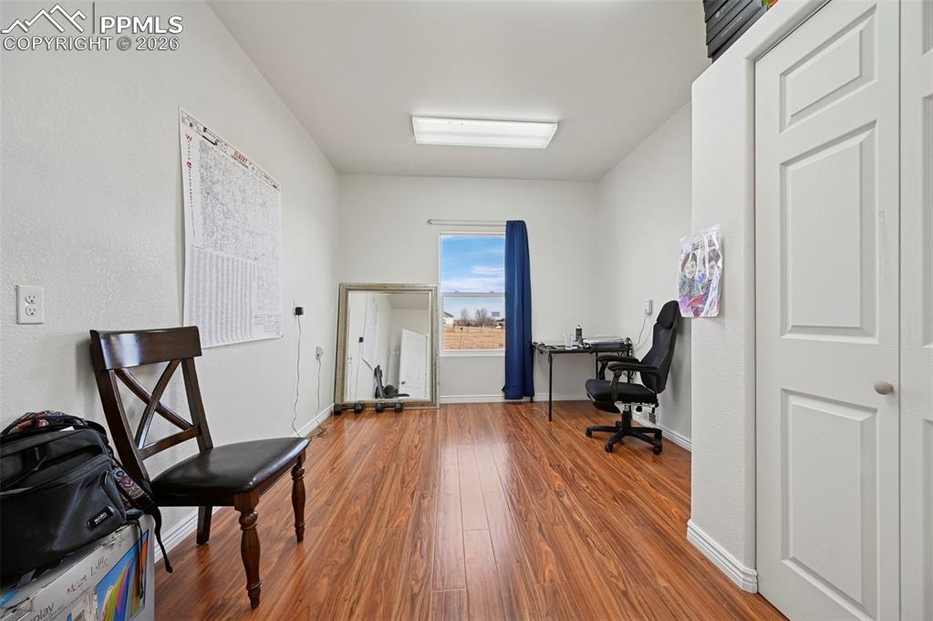 Image 23 of 49: Bedroom