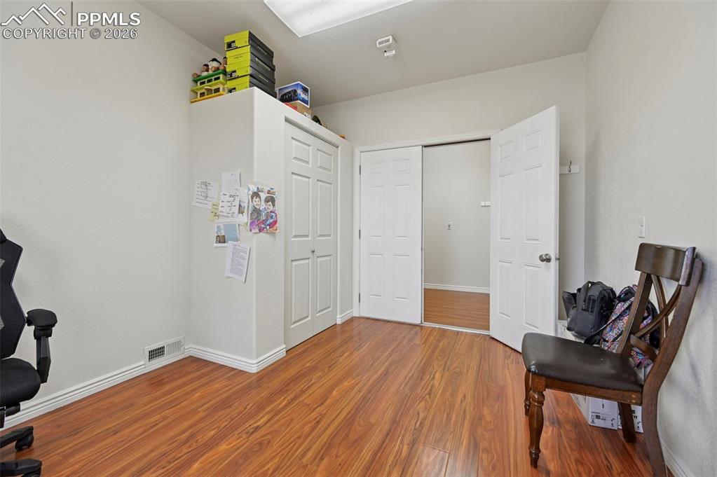 Image 24 of 49: Bedroom